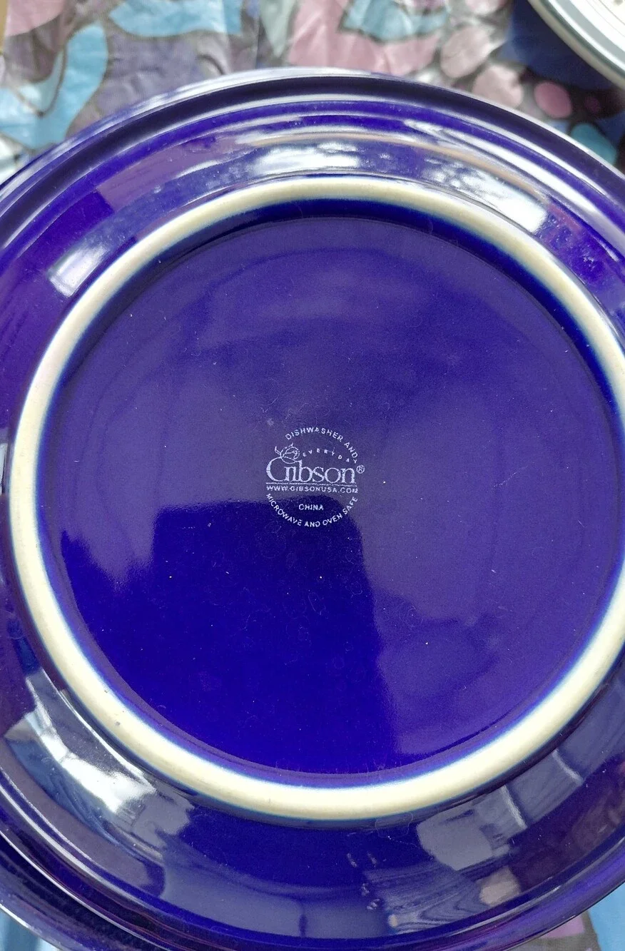 Gibson elegant cobalt